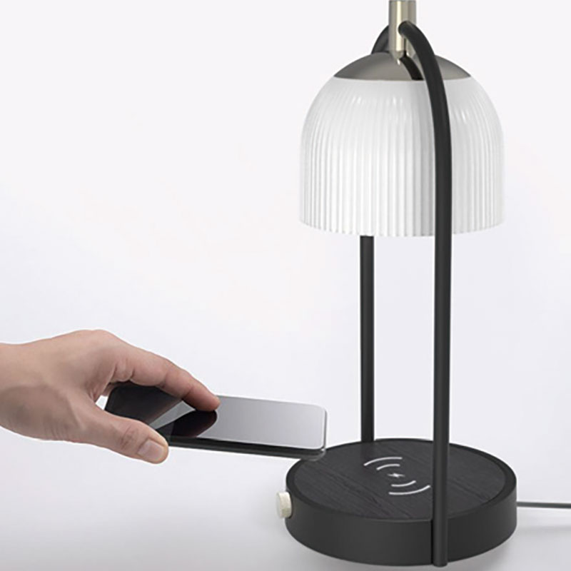 DS903 LED 무선 충전 베드라이트